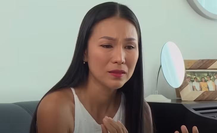 Khánh Ngọc đau buồn khi nhắc về biến cố (Ảnh: Chụp màn hình).
