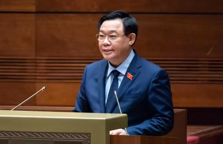 Chủ tịch Quốc hội Vương Đình Huệ phát biểu bế mạc phiên chất vấn và trả lời chất vấn. (Ảnh: ĐĂNG KHOA)