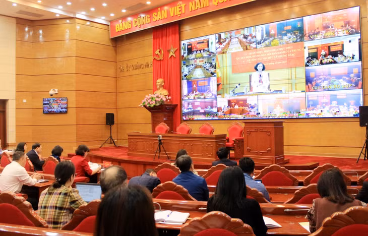 Đồng chí Trương Thị Mai, Ủy viên Bộ Chính trị, Thường trực Ban Bí thư, Trưởng ban Tổ chức Trung ương kết luận hội nghị.