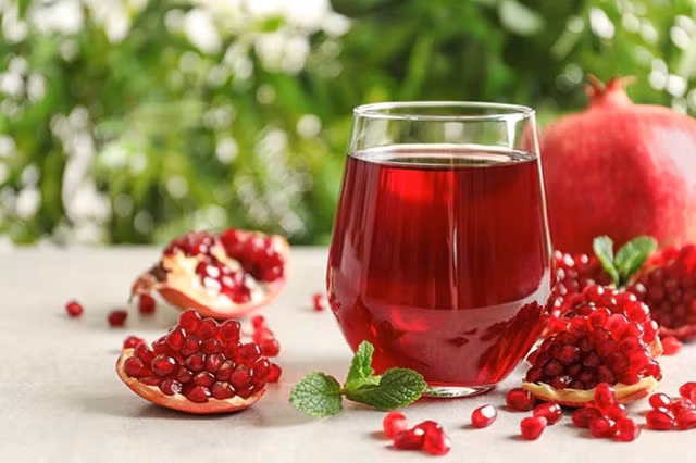 Nước ép lựu