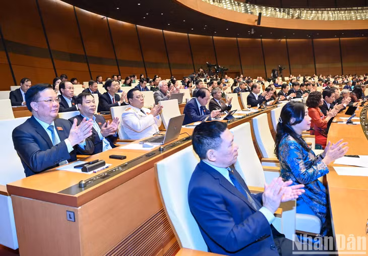 Các đại biểu Quốc hội tham dự phiên họp sáng 29/11. (Ảnh: DUY LINH)