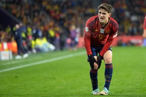 Gavi có nguy cơ bỏ lỡ EURO 2024. Ảnh: Goal