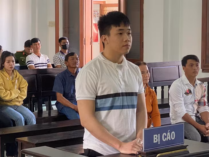 Nguyễn Đức Lương tại phiên tòa. Ảnh: Thế Minh.