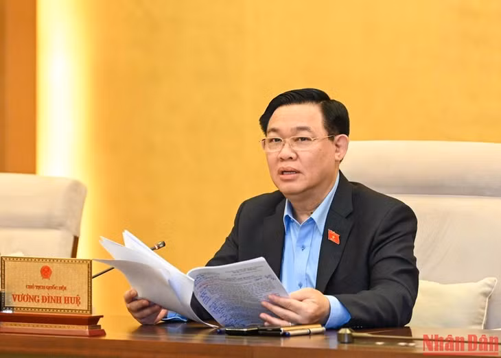 Chủ tịch Quốc hội Vương Đình Huệ cho ý kiến về công tác chuẩn bị Kỳ họp thứ 4.