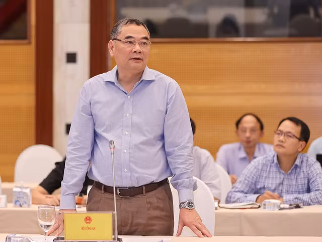 Trung tướng Tô Ân Xô, Chánh Văn phòng Bộ Công an: Không bỏ lọt tội phạm, không làm oan cho người vô tội, xử lý một vụ để cảnh tỉnh một vùng, lĩnh vực - Ảnh VGP/Nhật Bắc