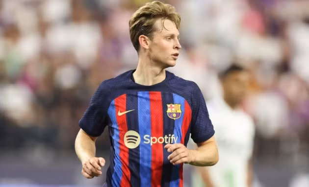 Tới lúc De Jong chia tay Barca?