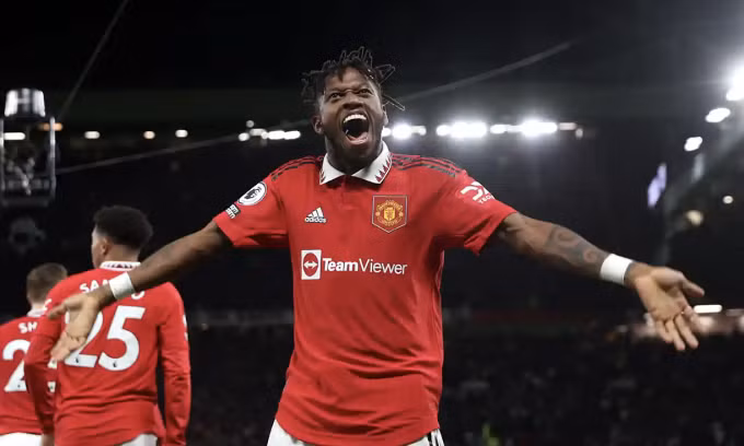 Fred mừng bàn đầu cho Man Utd trên sân Old Trafford, thành phố Manchester, Anh tối 19/10. Ảnh: MUFC