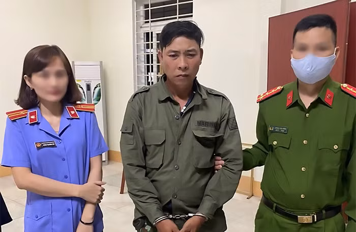 Đối tượng Hoàng Văn Thắng tại cơ quan Công an.