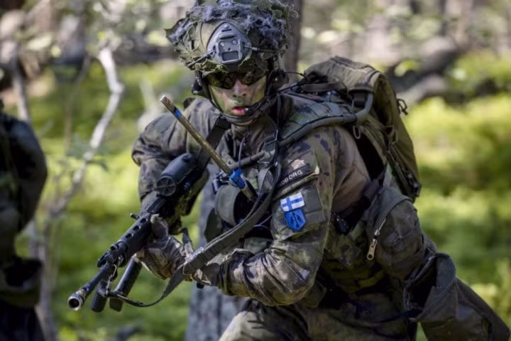Binh lính Phần Lan trong cuộc tập trận Baltic Operations của NATO ngày 11/6/2022. (Ảnh: Getty)