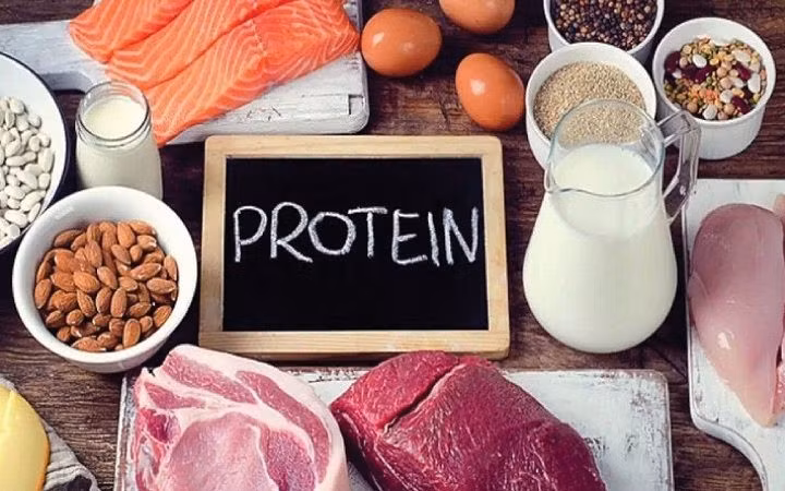 Bổ sung protein giúp ổn định lượng đường trong máu. Ảnh: ST