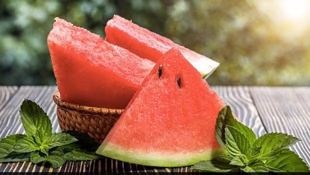 Dưa hấu giúp bổ sung nước cho cơ thể. Ảnh: Food.NDTV