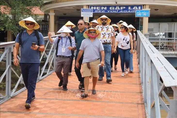 Đoàn khách MICE đến từ Ấn Độ tại Tiền Giang hồi tháng 7/2022 (Ảnh: TTXVN)