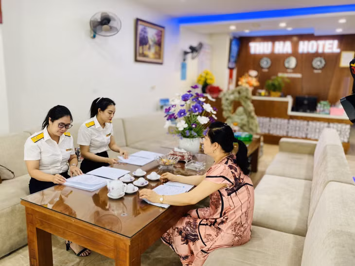 Hoạt động kinh doanh nhà hàng, khách sạn... là một trong những lĩnh vực quản lý thuế được Chi cục Thuế khu vực Uông Bí - Quảng Yên thực hiện hiệu quả.