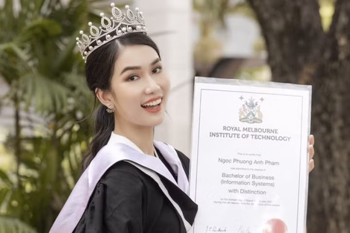 Theo dự kiến, vào tháng 12 năm nay, Phương Anh sẽ thi Miss International tại Nhật Bản.