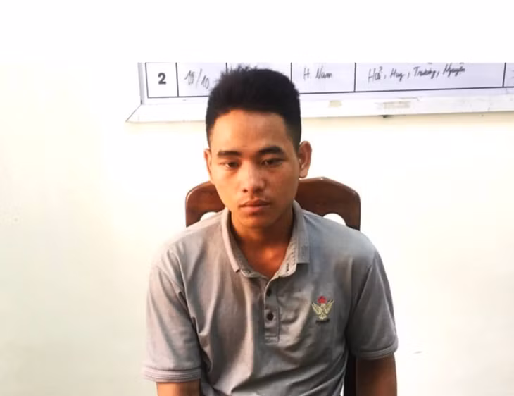 Nghi phạm Hoàng Văn Hải tại cơ quan công an. Ảnh: Công an Cao Bằng