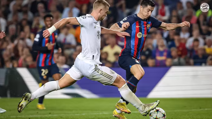 Lewandowski mờ nhạt trong ngày gặp lại đội bóng cũ. Cả trận, anh chỉ có hai cú dứt điểm và đều bị chặn. Ảnh: fcbayern.com