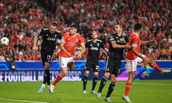 Antonio Silva mở tỷ số cho Benfica. Ảnh: UEFA.