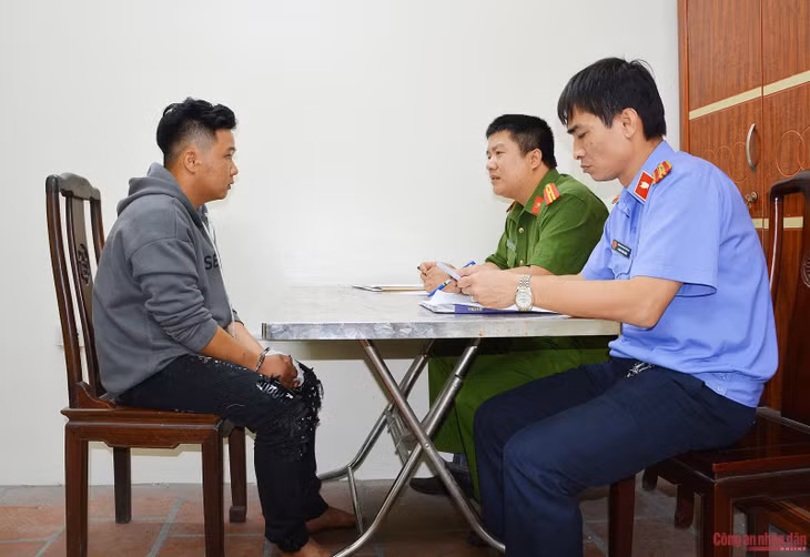 Đối tượng Hoàng khai nhận hành vi phạm tội.