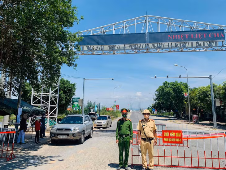 Không để gia tăng tình trạng người dân di chuyển, ra đường trong kỳ nghỉ lễ Quốc khánh. Ảnh minh họa