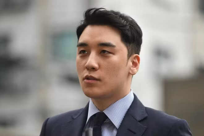Seungri bị tuyên án 3 năm tù và khoản tiền phạt 1,1 tỷ won.