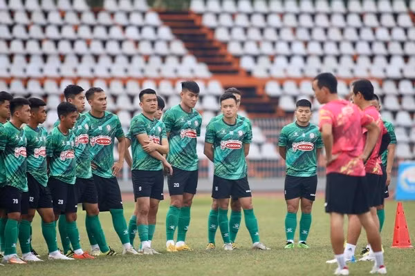 V-League 2021 bị hủy sẽ ảnh hưởng nhiều đến đời sống các cầu thủ.