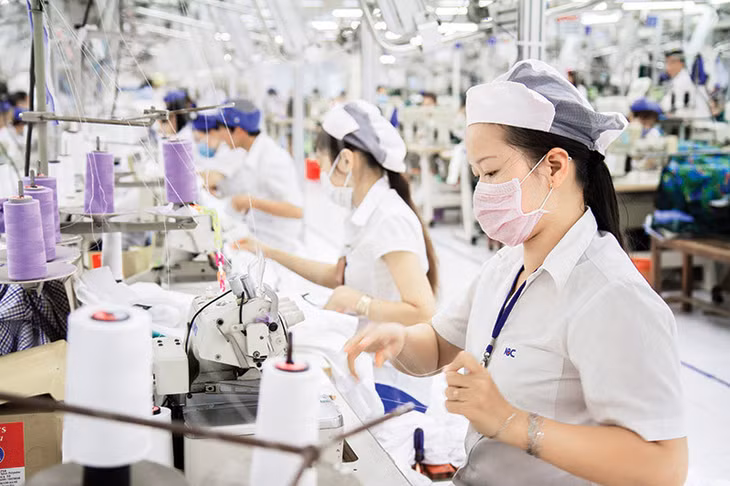 Những khó khăn mà doanh nghiệp, người dân đang gánh chịu từ tác động của dịch bệnh vẫn rất lớn.