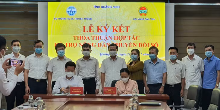 Hội Nông dân tỉnh và Sở TT&amp;TT ký kết thỏa thuận hợp tác thúc đẩy chuyển đổi số trong nông nghiệp, nông dân, nông thôn tại tỉnh Quảng Ninh