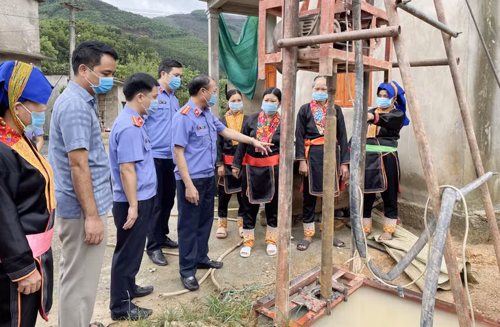 Công trình giếng khoan tại thôn Lang Cang, xã Đồn Đạc, huyện Ba Chẽ do Viện Kiểm sát nhân dân tỉnh hỗ trợ kinh phí xây dựng.
