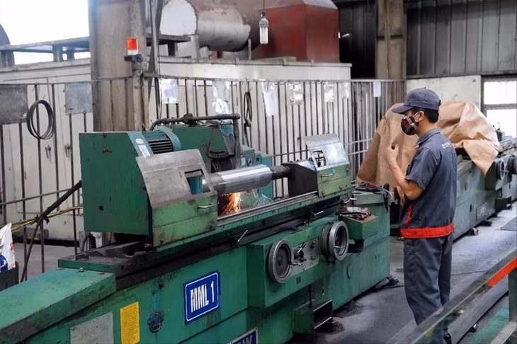 Nhiều doanh nghiệp cho rằng, phương án “3 tại chỗ” chỉ là giải pháp ngắn hạn, khó có thể kéo dài. Ảnh: Như Ý Nhiều doanh nghiệp cho rằng, phương án “3 tại chỗ” chỉ là giải pháp ngắn hạn, khó có thể kéo dài. Ảnh: Như Ý