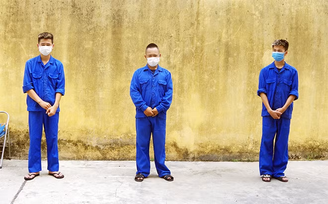 3 đối tượng bị bắt giữ.