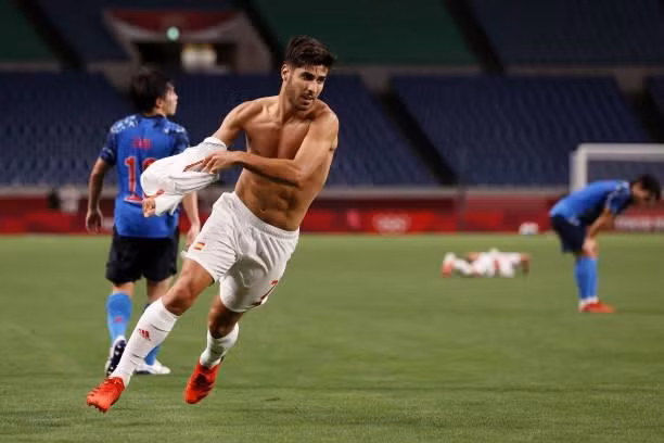 U23 Tay Ban Nha doi dau U23 Brazil o chung ket bong da nam Olympic hinh anh 1