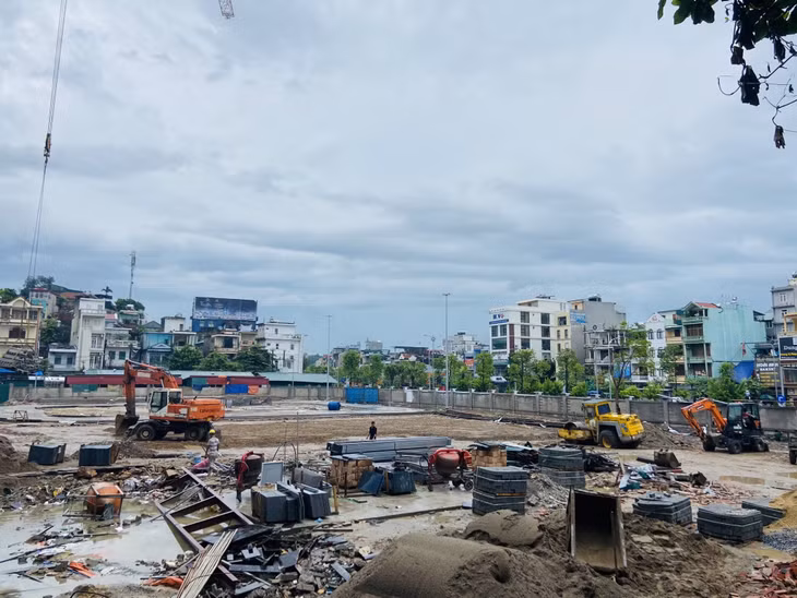 Phần hạ tầng sân nền đã cải tạo đạt 70-80% khối lượng, đảm bảo hoàn thành vào cuối tháng 8.