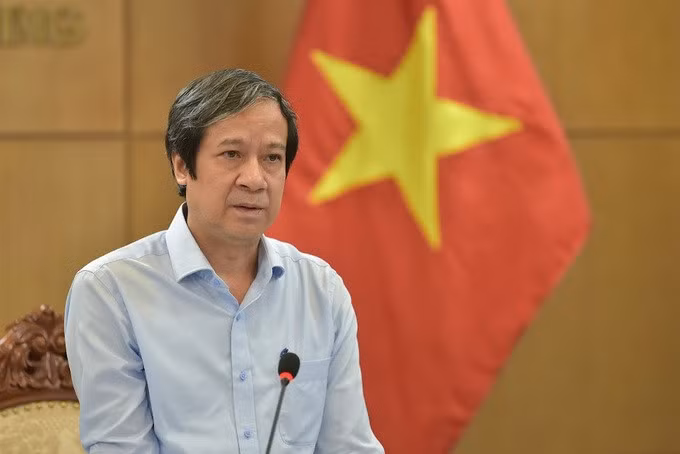 Bộ trưởng Giáo dục và Đào tạo Nguyễn Kim Sơn phát biểu tại hội nghị tổng kết năm học 2020-2021, triển khai nhiệm vụ năm học 2021-2022 đối với giáo dục tiểu học ngày 12/8. Ảnh: MOET.