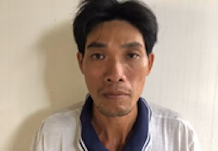 Phú tại cơ quan điều tra.