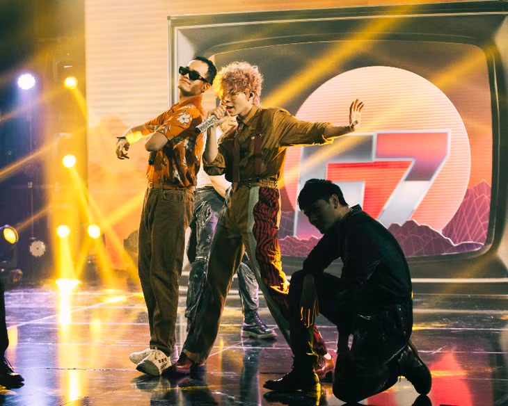 Erik gây sốt khi kết hợp cùng 'rapper' Khắc Hưng, cover hit của Sơn Tùng M-TP ảnh 2 Erik gây sốt khi kết hợp cùng 'rapper' Khắc Hưng, cover hit của Sơn Tùng M-TP ảnh 2