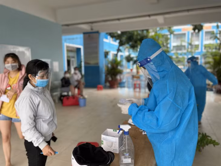 Sắp tới, TP Hồ Chí Minh được bổ sung thêm 34.000 liều thuốc kháng virus Molnupiravir điều trị cho F0 tại nhà không triệu chứng hoặc có triệu chứng nhẹ.