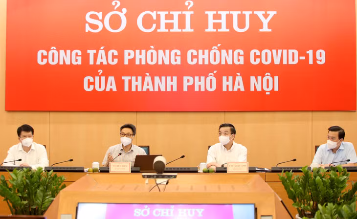 Phó Thủ tướng Vũ Đức Đam làm việc với Sở Chỉ huy phòng chống dịch Thành phố Hà Nội. Ảnh VGP/Đình Nam Phó Thủ tướng Vũ Đức Đam làm việc với Sở Chỉ huy phòng chống dịch Thành phố Hà Nội. Ảnh VGP/Đình Nam