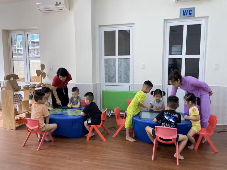 Trường Mầm non Bạch Đằng (TP Hạ Long).