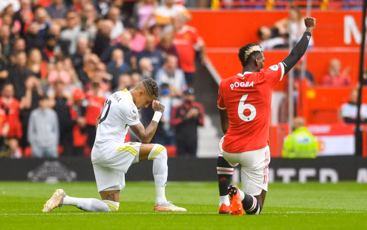 Tiền vệ Pháp lập kỷ lục kiến tạo - 4 lần trong trận MU 5-1 Leeds Paul Pogba đàm phán ở lại MU