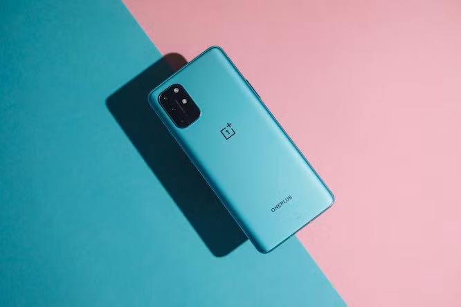 Loạt smartphone trang bị chip Snapdragon 865 chiến game mượt, giá rẻ, hot nhất hiện nay ảnh 4 Loạt smartphone trang bị chip Snapdragon 865 chiến game mượt, giá rẻ, hot nhất hiện nay ảnh 4