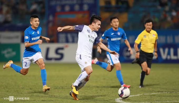 V-League 2021 sẽ đá lại vào tháng 2/2022, dù nhiều CLB phản đối. Ảnh: Lâm Thoả