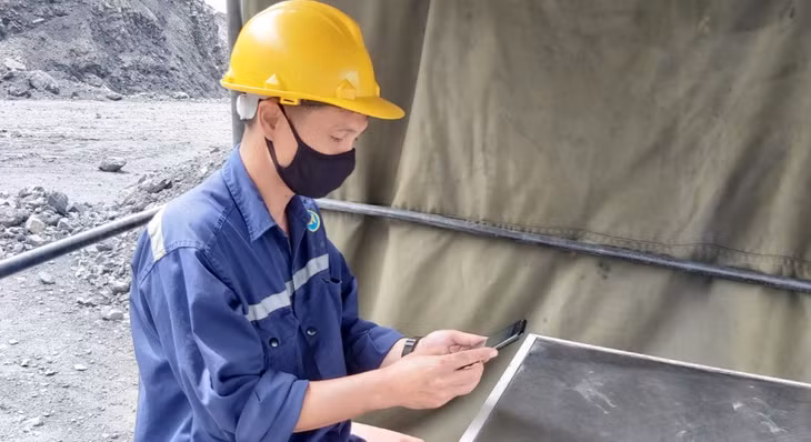 Người lao động phấn khởi khi thời gian làm việc và thu nhập tăng cao từ khi sáng kiến đưa vào áp dụng.