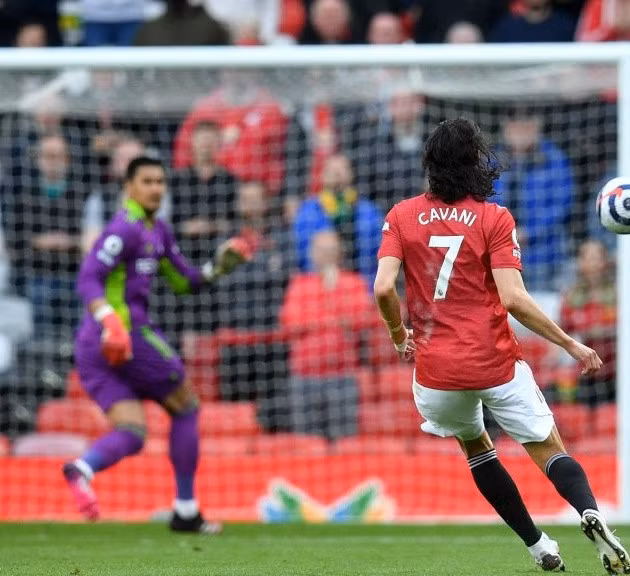 Quỷ đỏ thành Manchester đón nhận cú hích không nhỏ về mặt lực lượng.