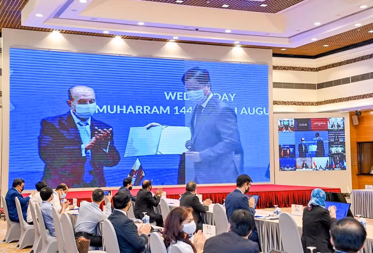 Nghi lễ chuyển giao Chủ tịch AIPA năm 2022 cho nước chủ nhà Campuchia.