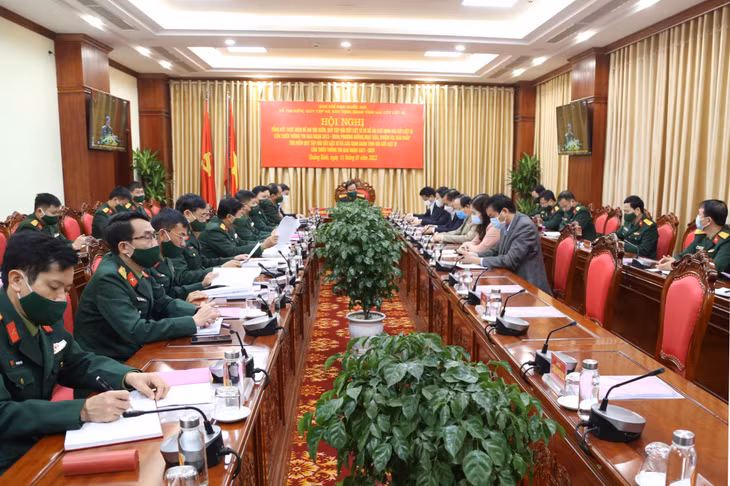 Quang cảnh hội nghị dự tại điểm cầu Bộ CHQS tỉnh Quảng Ninh.