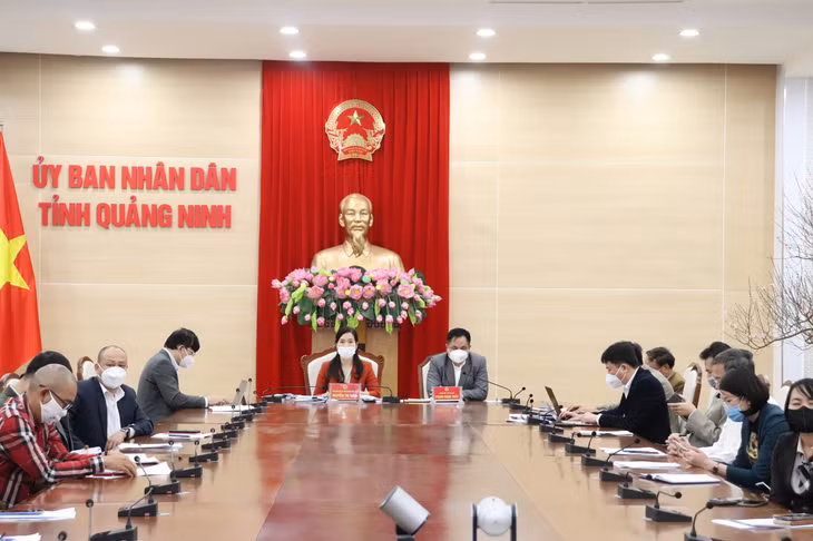 Quang cảnh hội nghị tại điểm cầu Quảng Ninh.