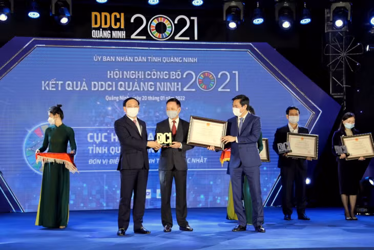 Cục Hải quan tỉnh Quảng Ninh đứng đầu khối các sở, ngành trong bảng xếp hạng DDCI năm 2021 của tỉnh.