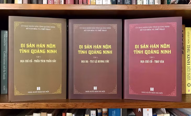Thần tích, thần sắc và sắc phong được đề cập trong tập 1, bộ sách Di sản Hán Nôm tỉnh Quảng Ninh.