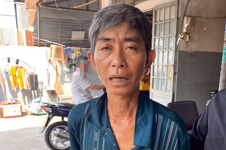 Đối tượng Bình bị Công an bắt giữ.