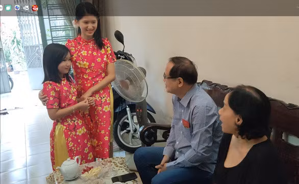 Dạy gì cho trẻ ngày Tết? - Ảnh 1.